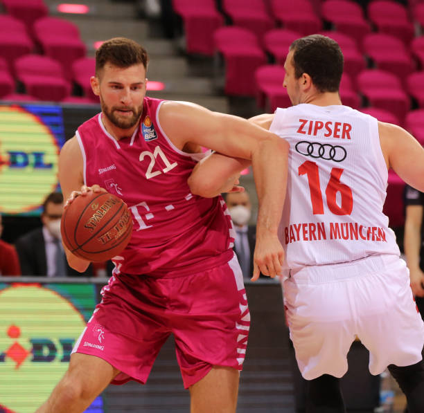 0直落两局 0直落两局